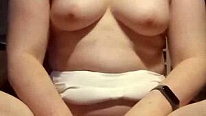 Busty camgirl shares exclusive unfiltered clips with premium followers