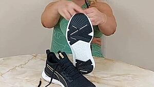 sneaker unboxing and try on