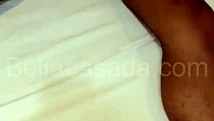 Well-endowed devours married latina's pussy in motel