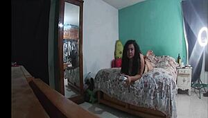 Morena Gostosa Gets Licked By Bisexual Roommate