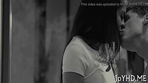 Watch This Italian Milf Get Her Ass Gaped Wide In Doggystyle?