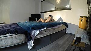 Scarlett Johnson Solo Masturbates Intensely