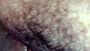 i'm eating that tight mature ass now