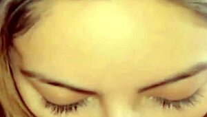 My friend insists on swallowing my cum after watching movies