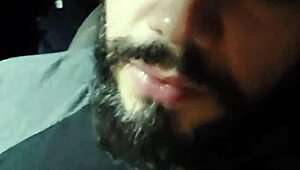 Amateur gay couple fucks in car