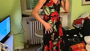 Shemale Ecaterina Intensely Pisses Into The Glass