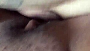 Explorasi Crystal Little 18+ dalam konteks seksi