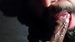 Amateur gay couple fucks in car