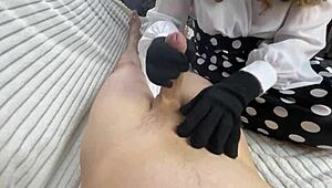 Stepsister gives intriguing handjob with lots of cum