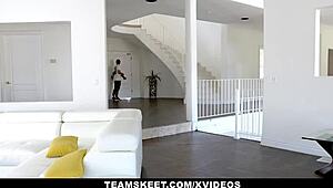 i fucked scarlett mae soo hard in missionary