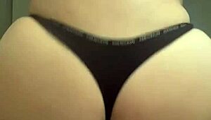 Mature bbw assjobs end in premature cumshots