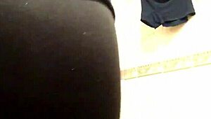 gay cross trying leggings on 😜