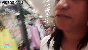 fui comprar roupas, mas acabei peladinha nos provadores, hein?