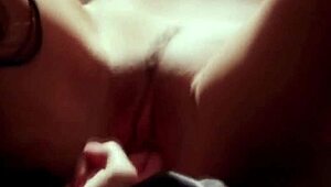 Lesbicas exploram sensações mais profundas