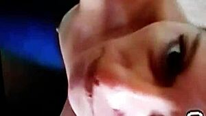 Redhot Fox Wants More Than Fingerjob