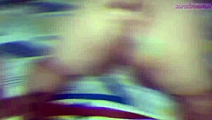 Deslizo La Tanga De Mi Madrastra Para Follar Su Gran Culo Gordo!