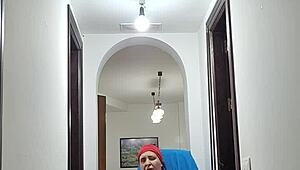 coolmarina pees and plays with a bottle