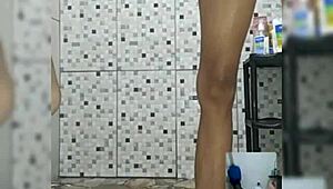 Boldly masturbating on webcam after shower.