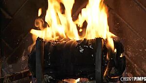 Petite Blonde Spinner Kiara Cole Cheats With Friend