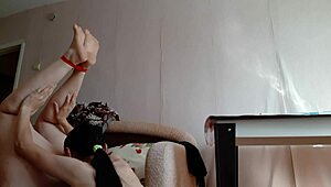 I tied her legs for that intense orgasm, girls flying high 😍