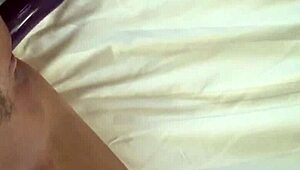 Hey, testing out this new vibrator solo 😏