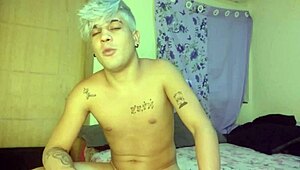 Favela guy bangs park teen with monster cock.