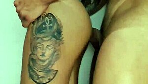 delonsafadorj eats young latina's tight pussy hard until filling with cum