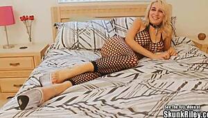 Blonde Harper's Big Boobs Suck and Fuck BBC