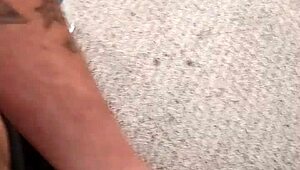 Paskalya gecesi planın ne otuzbir çekip boşalmak mı?