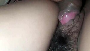 We were culeando at my parents' house, amateurs getting sexy and wild