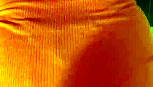 This teen 18+ girl is stuck in the bathroom machine, pussy exposed and cum dripping.