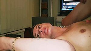 Homemade fucking session lasts twelve minutes