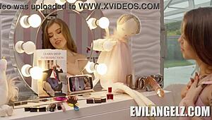 Watch Eden Ivy and Scarlett Jones blow Vince Karter in this POV hardcore scene?