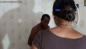 neguinho fucks the tigress in the bathroom with anal