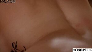 Stunning Beauty Azul Hermosa's First Anal Tushy Debut