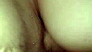 Big Booty Milf Shaking Huge Ass On Display!