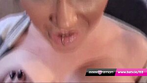 Leah Jayes and Amanda Rendall Dildo Play Feels So Damn Good at Home