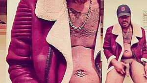 came hard fucking toys fantasizing about mia khalifa and kim kardashian's big black cocks