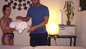 oh wow, freya's incredible suck massage turns into hardcore blowjob!