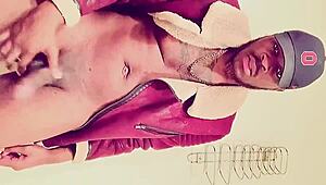 came hard fucking toys fantasizing about mia khalifa and kim kardashian's big black cocks