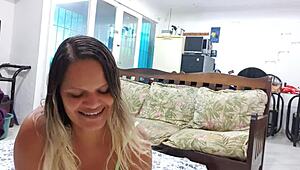 latina paty bumbum makes international webcam call for rich daddy, accepts paypal payments