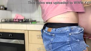 Boyfriend's sister seduces me at home 😏