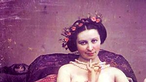 Starinski dnevnik razkrije skrivno perverzno življenje gentlemna.