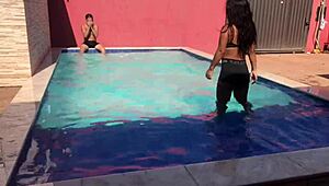 Watch Novinha Assfucked By Indian Cock!