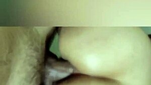 My girlfriend finally gives me anal after begging for it so long