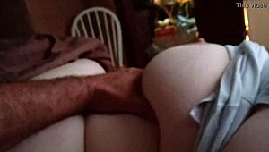 Check out this huge juggs amateur babe! 😍 Leave comments below.