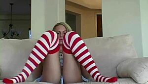 Teen Nikki Rubbing Her Pussy So Good, Wow! 😍