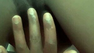 Black Milf Destroys Her Creamy Pussy