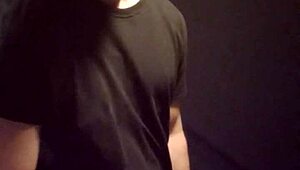 I'm a gay man jerking off my cock