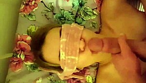 Sucking My Cock With Eyes Tied Up In Amateur Sex Tape